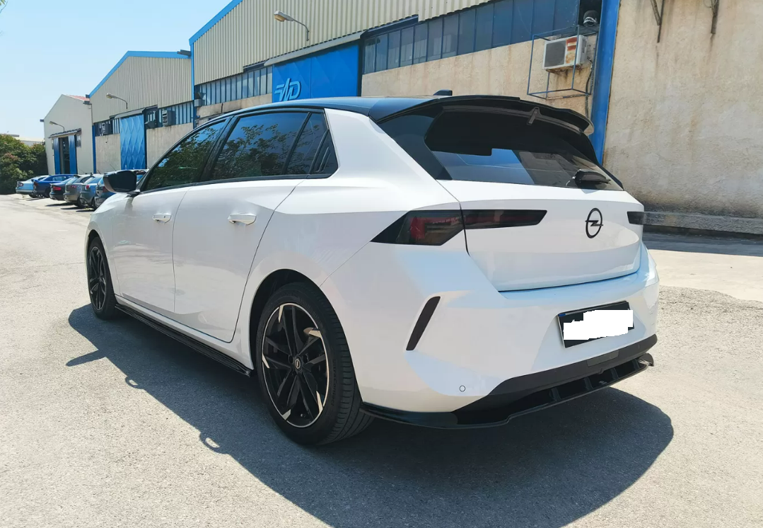 ART.2748  Splitter posteriore Opel Astra L Hatchback