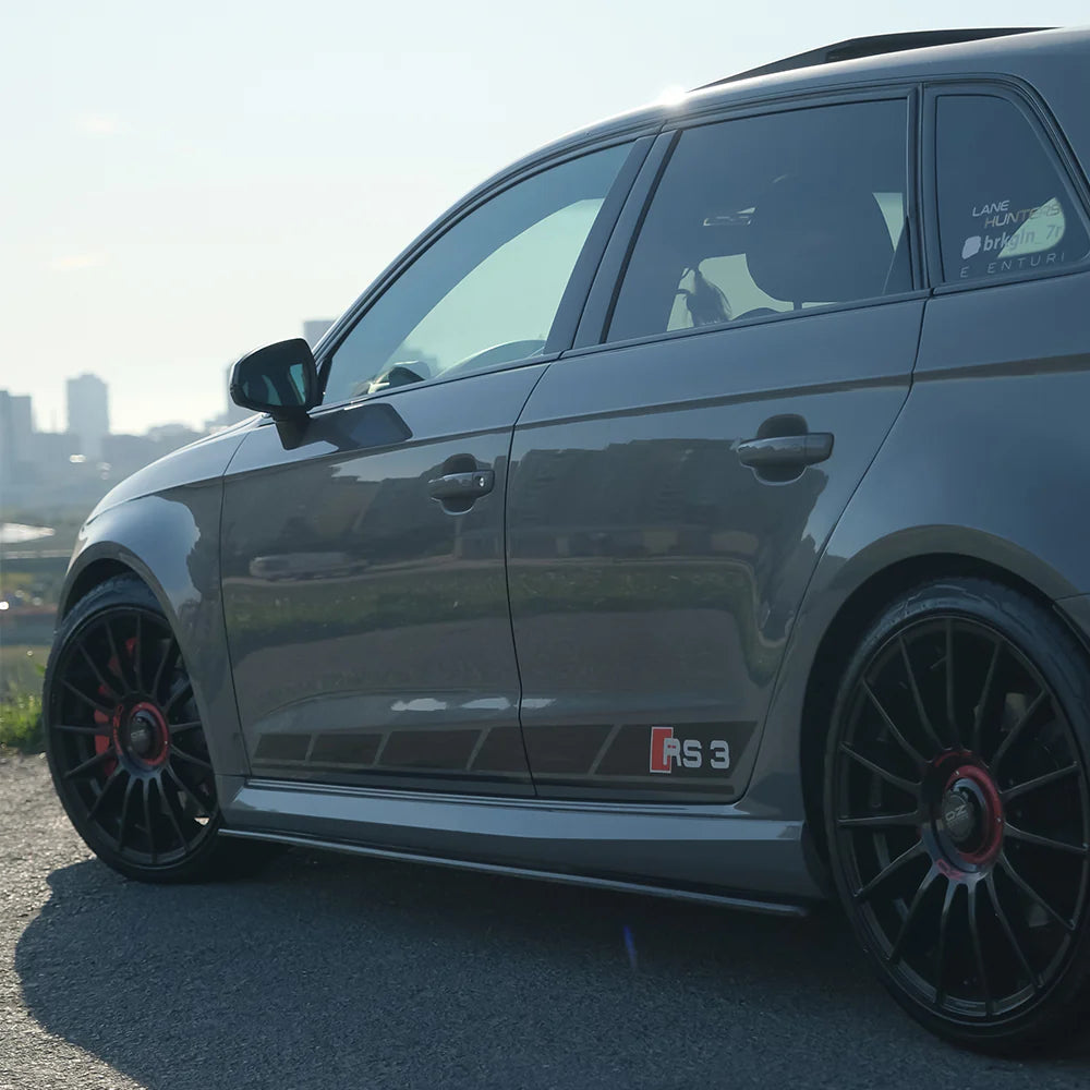 🔥MINIGONNE LATERALI COMPATIBILI CON AUDI RS3/RS3 FACELIFT 8V SPORTBACK 15–18🔥