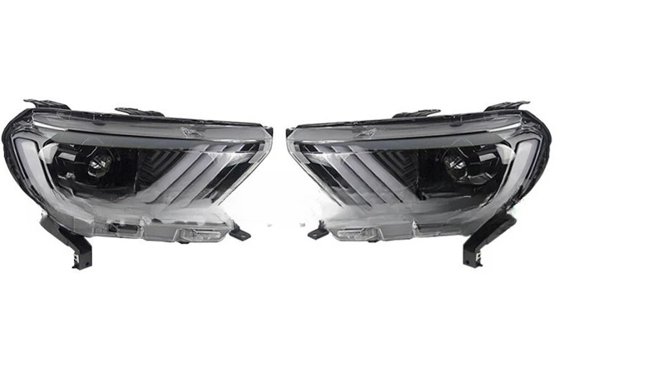 ART.7156  FARI  ANTERIORI  Ford T7 T8 Ranger