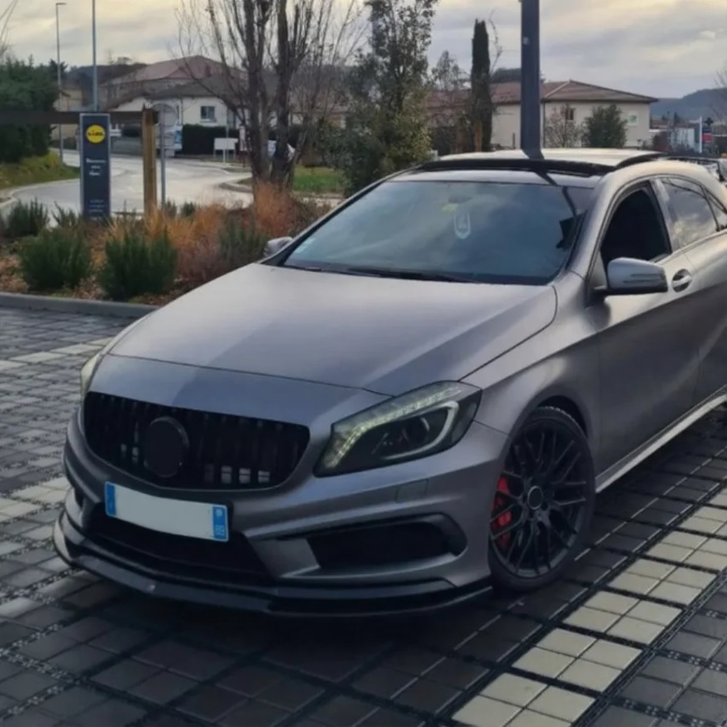 💫ART.4820 Splitter per Mercedes A Class W176 AMG 12-18 Nero lucido / Carbonio💫