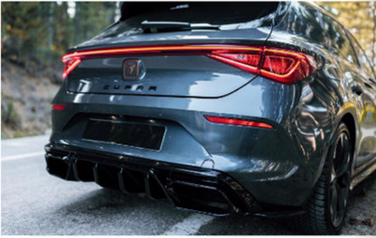 💫ART.2377 FLAP CUPRA LEON MK1 2020-2024💫