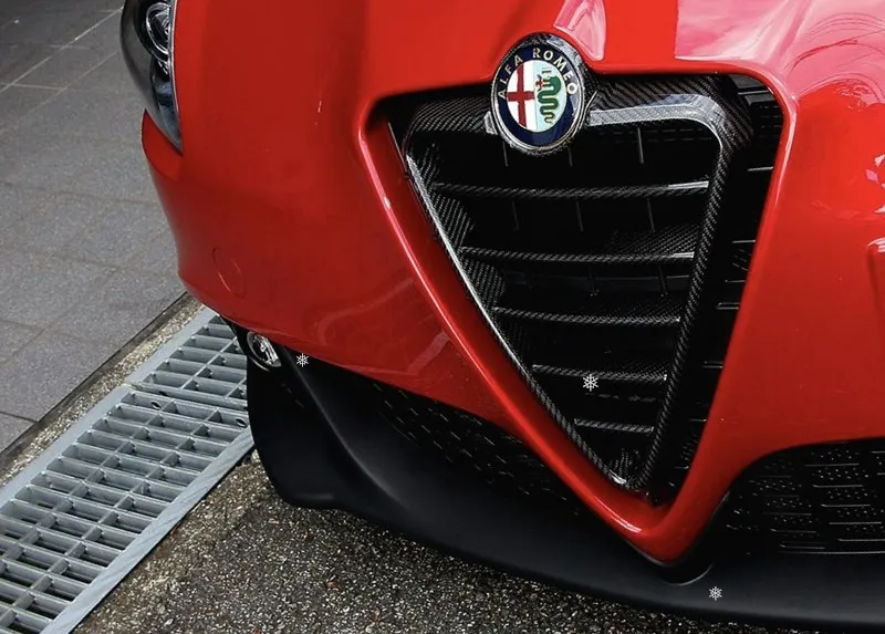 💫ART.6890 Griglia Anteriore Effetto carbonio per Alfa Romeo Giulietta (2010-2020)💫