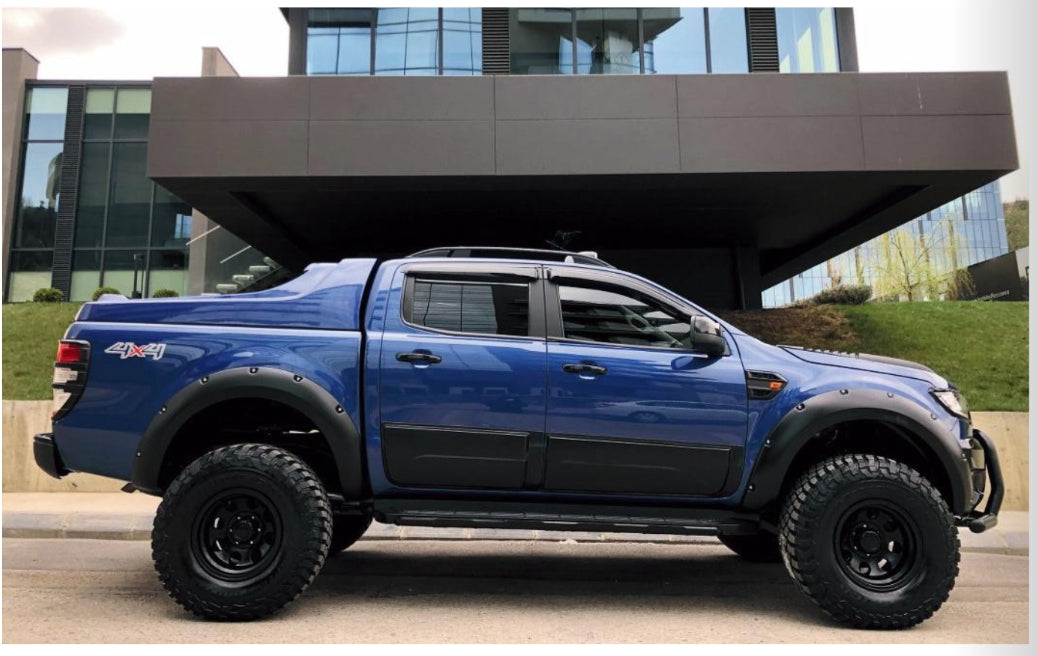 💫Parafanghi Allargati (4 Pezzi) per Ford Ranger T6 (2012–2015) / T7 💫