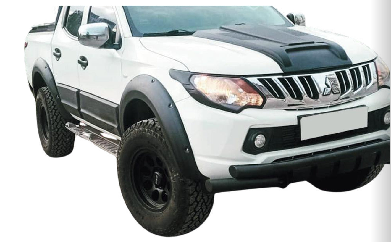 Bodykit per Mitsubishi L200 Triton Series 4/5/6 (2010–2024) & Fiat Fullback (2015–2019)