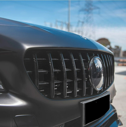 Griglia anteriore nera lucida per Mercedes CLA (C117) (13-16) Panamericana GT