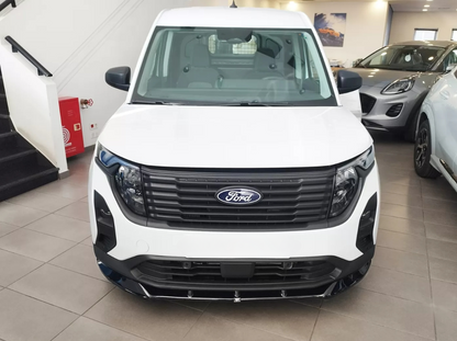 Splitter anteriore realizzato per Ford Transit Courier Mk2 (2023-)