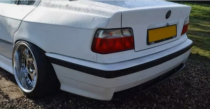 BMW E36 BERLINA / BERLINA REATO PARAFANGHI ANTERIORI E POSTERIORI PER DRIFT