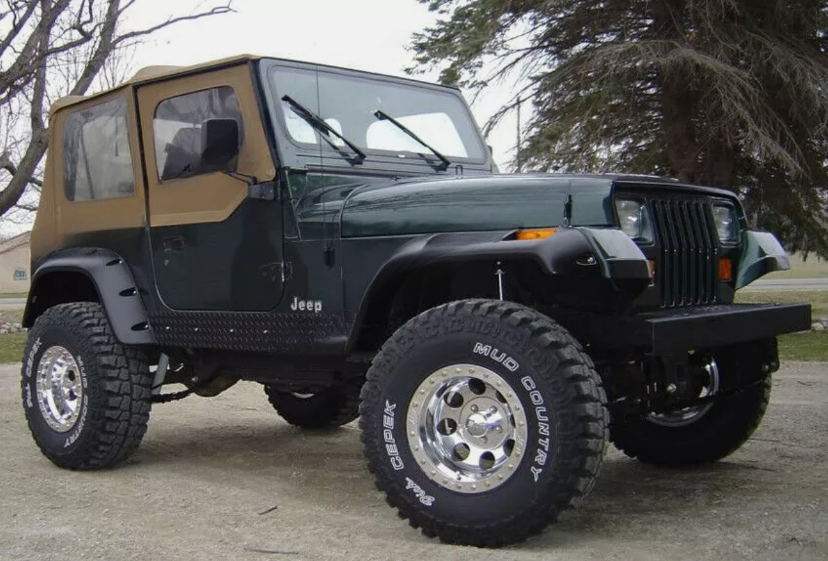 JEEP WRANGLER YJ 1987 - 1995 PARAFANGHI SVASATI, ESTENSIONI PASSARUOTA, 6 PZ +NUOVO