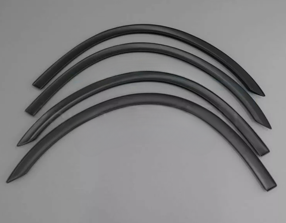 Parafanghi per CHRYSLER 300C 04-11 ABS Plastica SRT Look