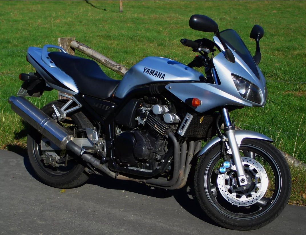 YAMAHA FZS 600 FAZER 2002 - 2003 NON VERNICIATO - CARENATURA ANTERIORE / MUSO / COFANO +NEW+