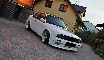 BMW 3 E30 GONNA ANTERIORE / SPOILER / LABBRO - M Tech 2 , M Sport,MT2 look