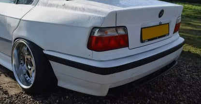 BMW E36 BERLINA REATO PARAFANGHI ANTERIORI E POSTERIORI PER DRIFT  NUOVO+++
