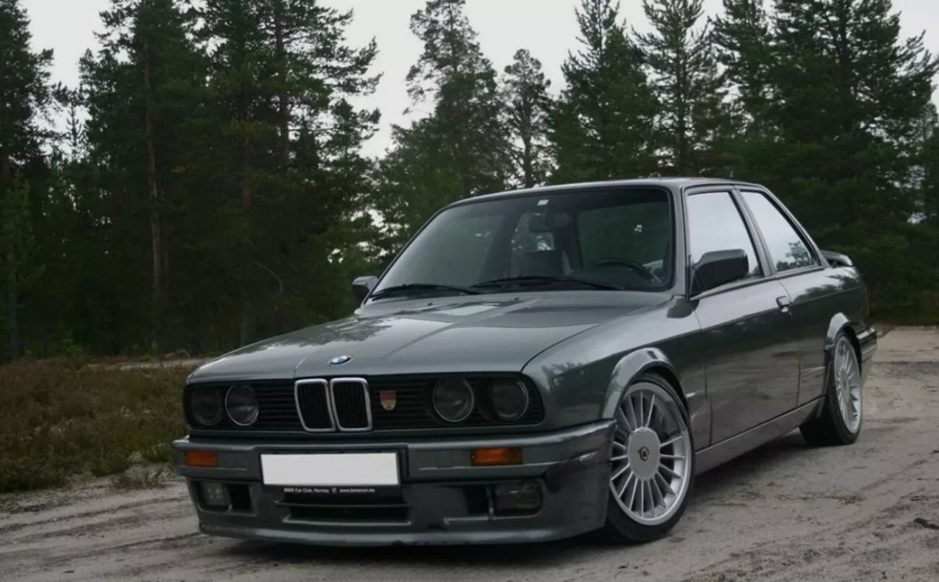 BMW 3 E30 1983 - 1990 - GONNA ANTERIORE / SPOILER / LABBRO - look alpina b6
