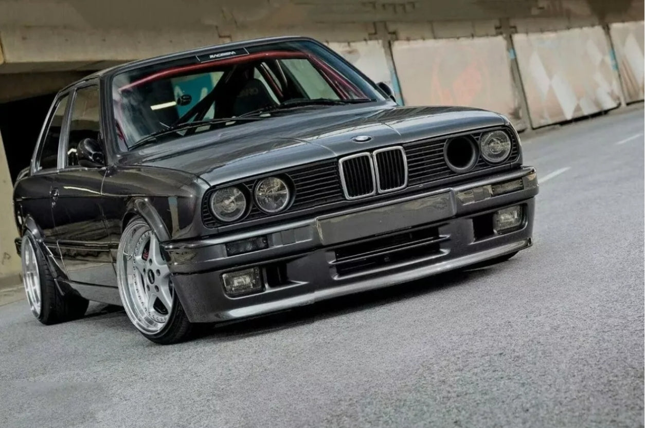 BMW 3 E30 1983 - 1990 - GONNA ANTERIORE / SPOILER / LABBRO - look alpina b6