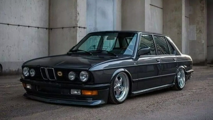 BMW E28 FRONT SKIRT / LIP / FRONT BUMPER LOWER SPOILER