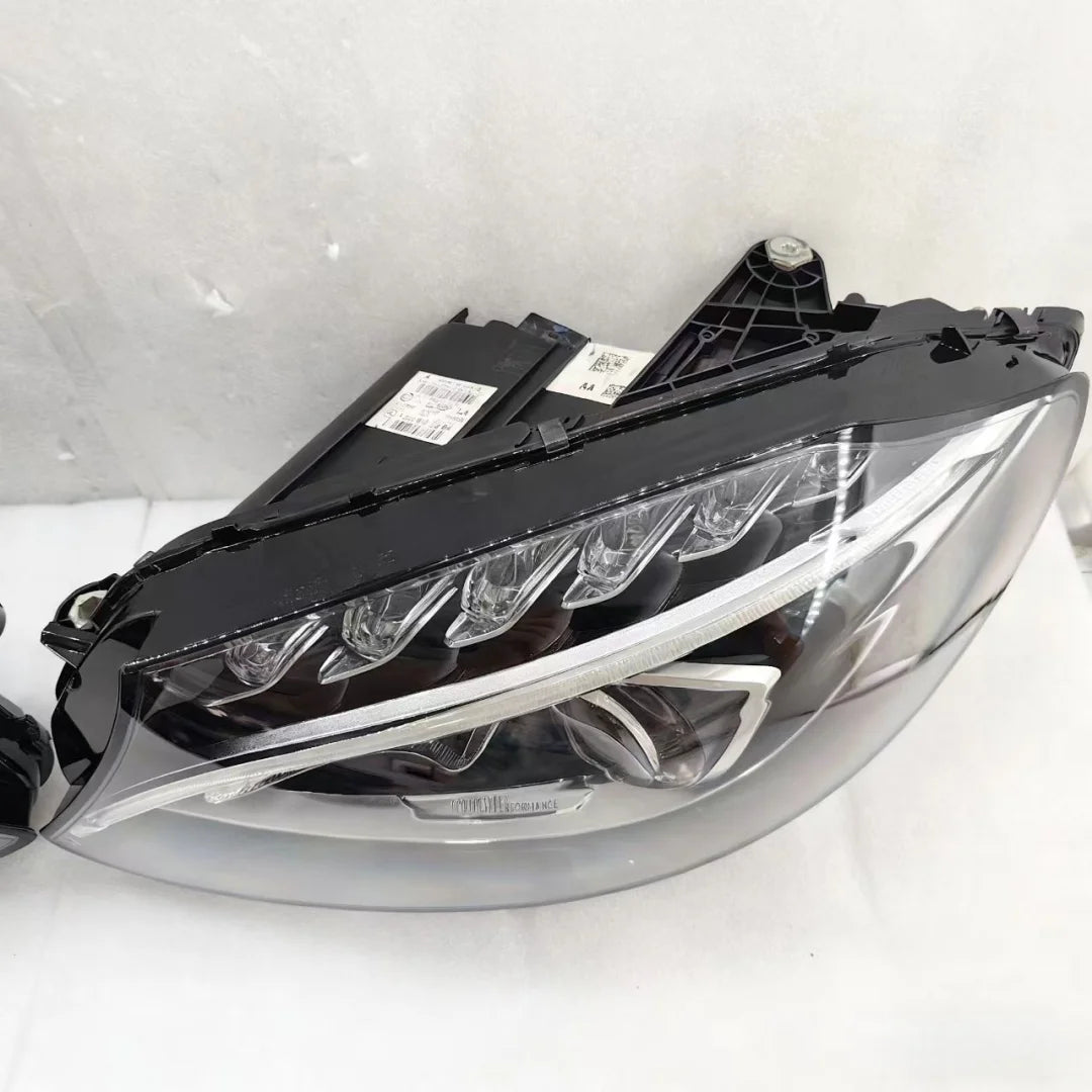 💫ART.4862 Fari Anteriori Daytime per Mercedes Classe C 2015-2018💫