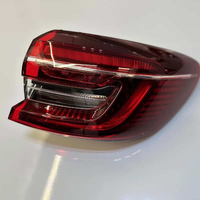 💫ART.8283 Fanali Posteriori di Stop LED per Renault Clio V (5) 2021-2023💫