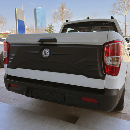 💫ART.9593 COPERTURA PORTELLONE POSTERIORE per SSANGYONG Musso Grand 2018+💫