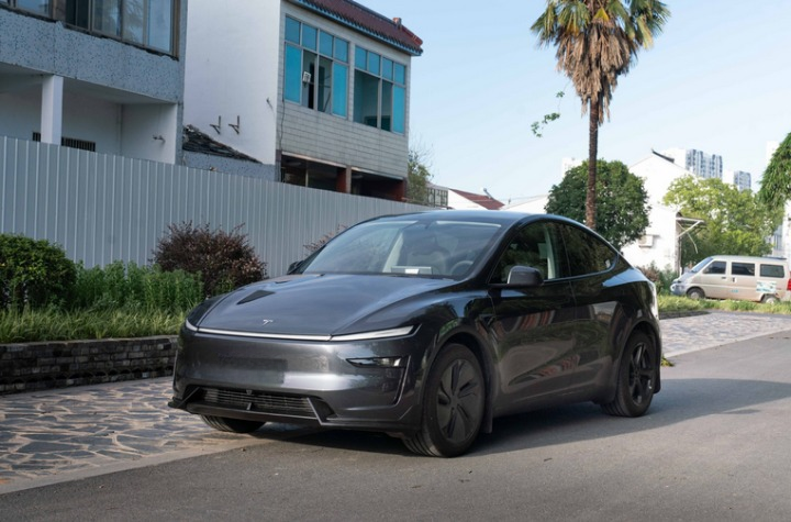 ART.5090  SPLITTER Tesla Model 3 2020-2024 2025