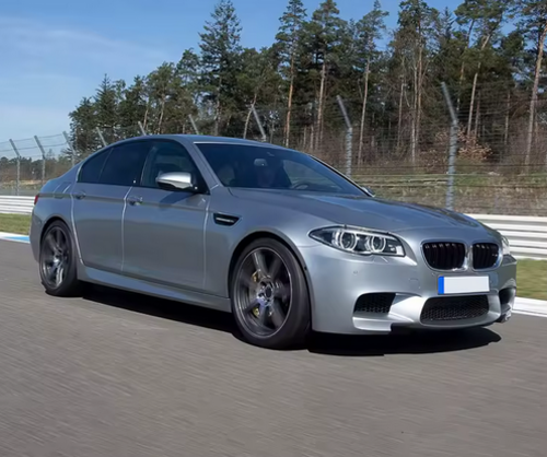 ART.7304 BODYKIT BMW Serie 5 LOOK M5 F10 2011-2017