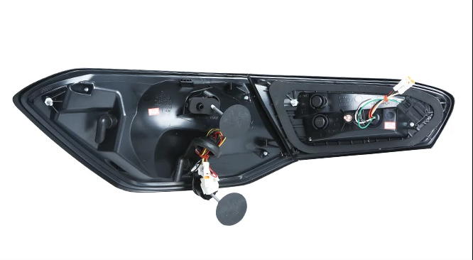 ART.7562  FARI  POSTERIORI Ford FOCUS 2019-2025
