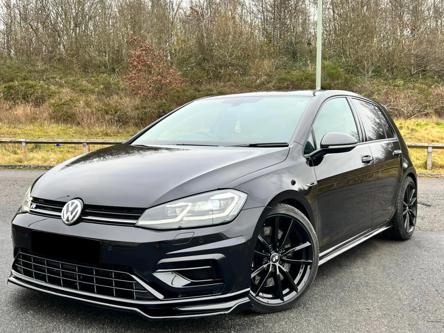 Splitter anteriore adatto per VW Volkswagen Golf MK 7.5 R 2017-2020