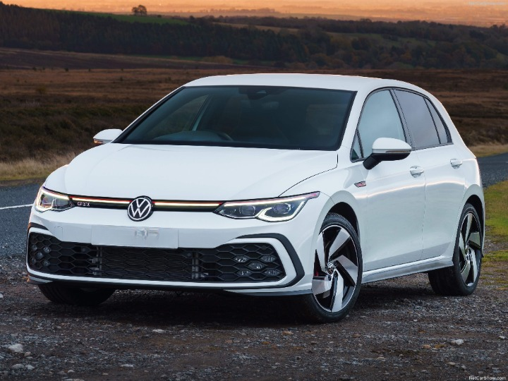 ART.5380  PARAURTI ANTERIORI VW GOLF 8 19+