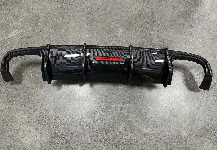 💕ART.8197 DIFFUSORE AUDI A4 B9 CARBONIO STANDARD+TERZO STOP LED💕