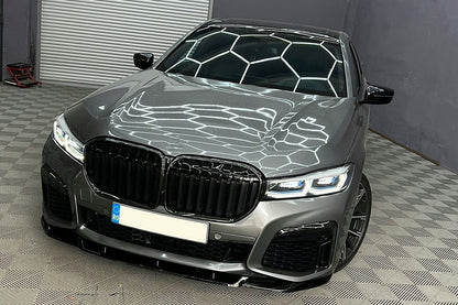 Labbro spoiler paraurti anteriore adatto per BMW Serie 7 G11 G12 LCI M Sport (dal 02.2019 in poi) Piano Black