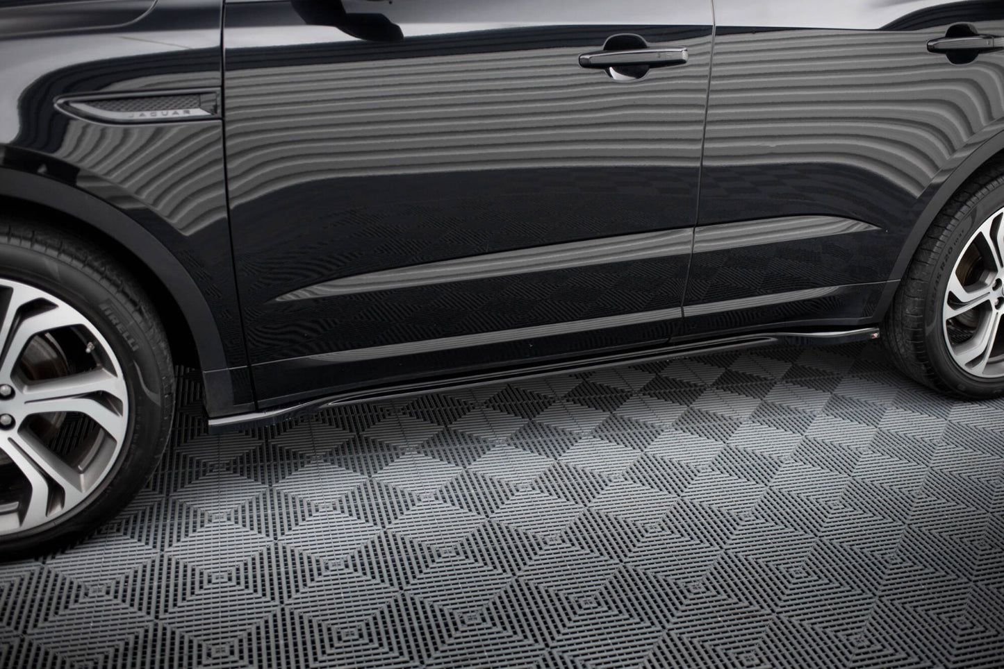 MINIGONNE LATERALI DIFFUSORI PER JAGUAR E-PACE R-DYNAMIC MK1