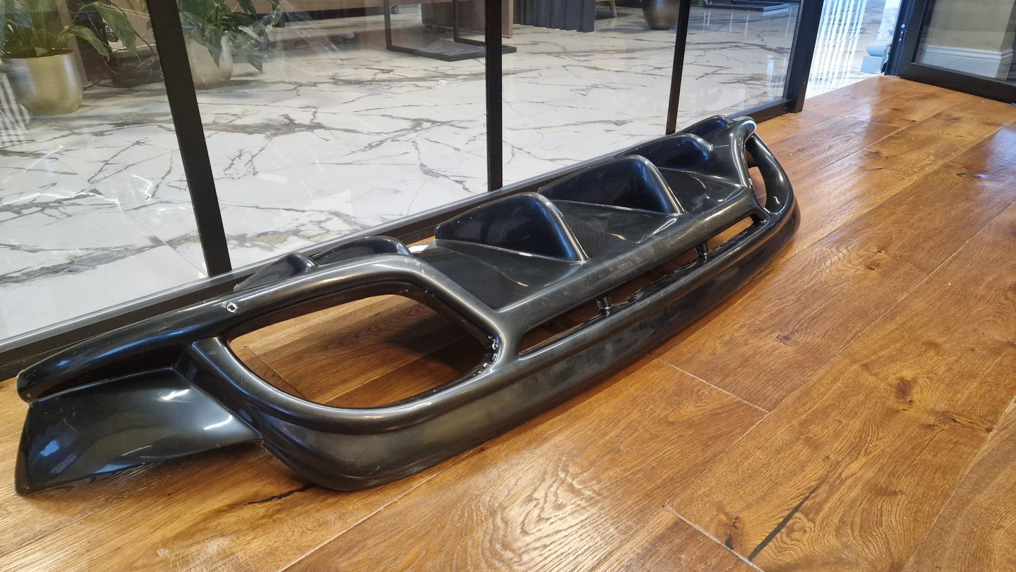 ART. 0405 DIFFUSORE ALFA ROMEO GIULIETTA LOOK QUADRIFOGLIO NERO LUCIDO