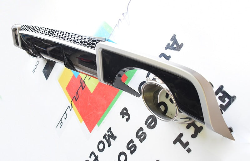 PARAURTI POSTERIORE ADATTO AUDI A3 8V 12-16 LOOK RS3 COMPLETO DI TERMINALI E DIFFUSORE