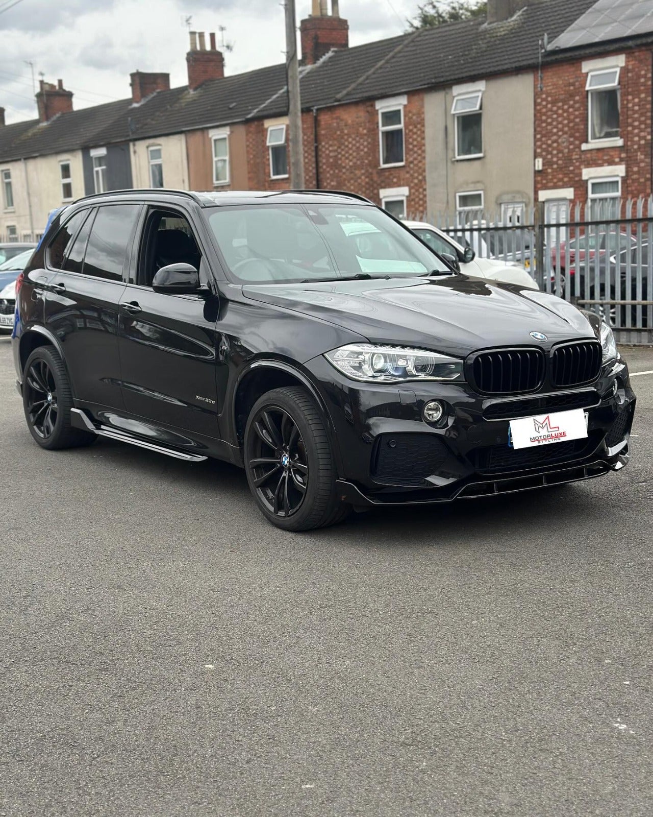 💎GLOSSY BLACK MINI SKIRTS suitable for BMW X5 F15 13-18💎