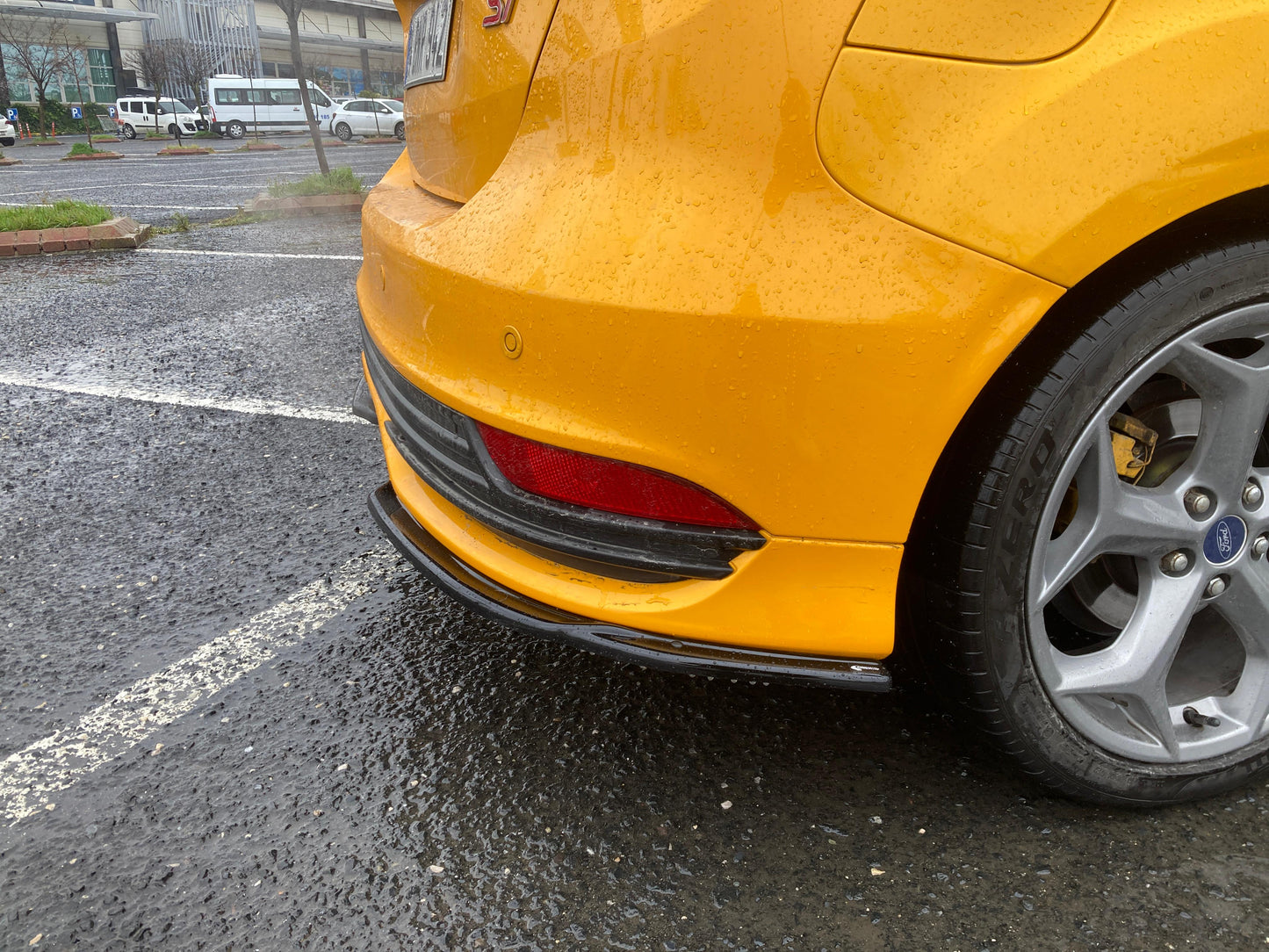 ✨Splitter Laterali Posteriori adatti per FORD Focus ST Mk3 Facelift 2015-2018✨