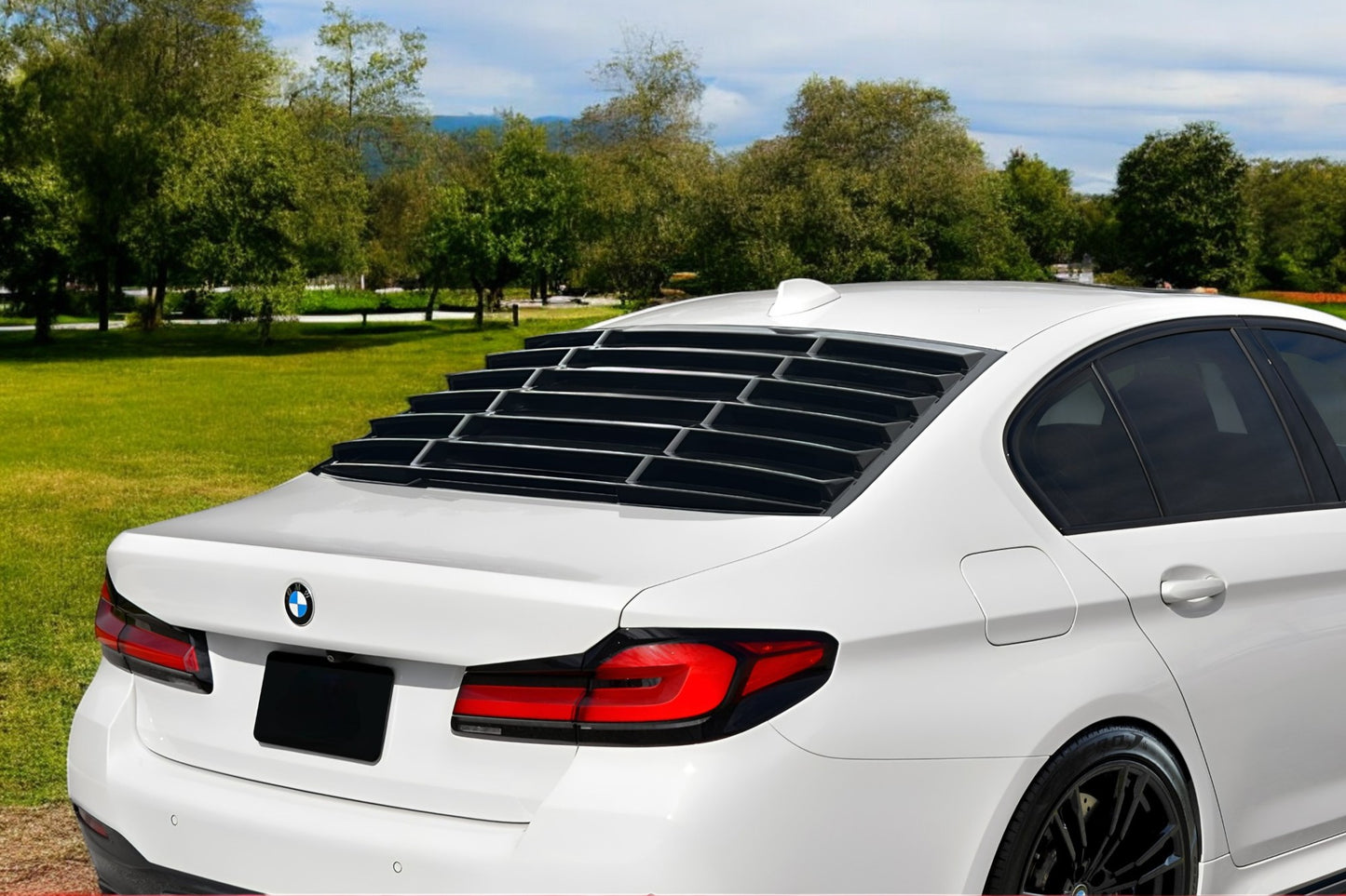 ✌️😎WINDOWS LOUVER POSTERIORE ADATTO PER BMW G30 ABS NERO LUCIDO 😎✌️