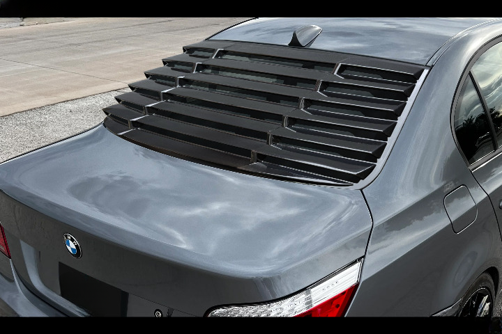🔥Louver lunotto Posteriore in ABS Nero per BMW Serie 5 E60 Berlina(2003–2010)🔥