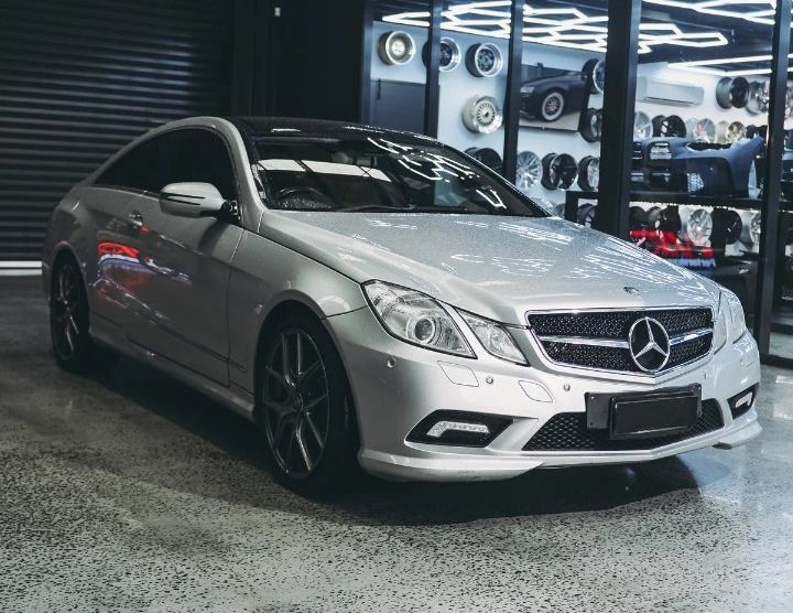 💫ART.7796 Paraurti Anteriore AMG Look per CLASSE E C207 COUPÉ / 09-13💫
