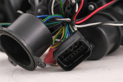 ✔️Fari 3D LED Angel Eyes adatti per BMW Serie 3 E90 E91 2005-2008 LHD Nero