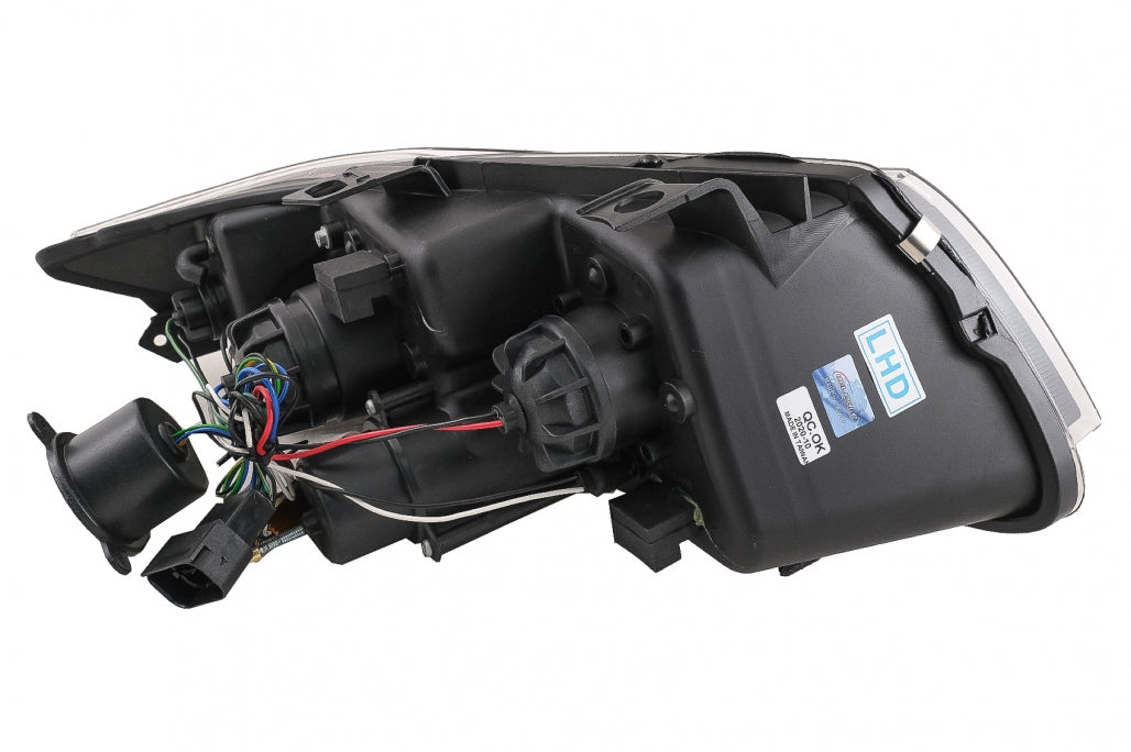 ✔️Fari 3D LED Angel Eyes adatti per BMW Serie 3 E90 E91 2005-2008 LHD Nero