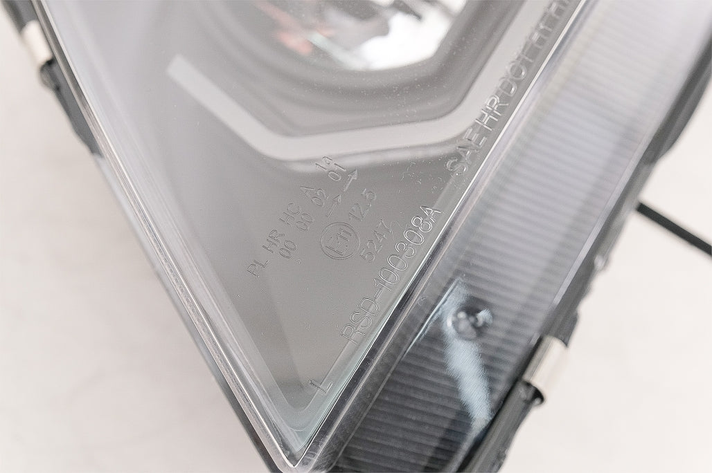 ✔️Fari 3D LED Angel Eyes adatti per BMW Serie 3 E90 E91 2005-2008 LHD Nero