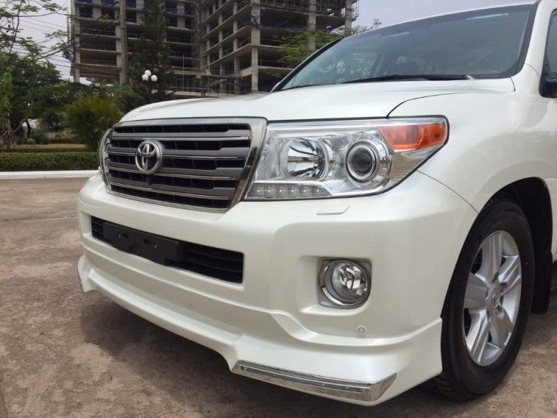 🔥BODYKIT SUITABLE FOR Toyota Land Cruiser V8 FJ200 (from 2015 onwards)🔥