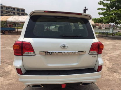 🔥BODYKIT SUITABLE FOR Toyota Land Cruiser V8 FJ200 (from 2015 onwards)🔥