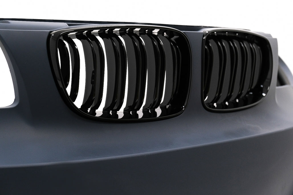 Paraurti anteriore adatto per BMW Serie 1 E81 E82 E87 E88 (2004-2011) 1M Design