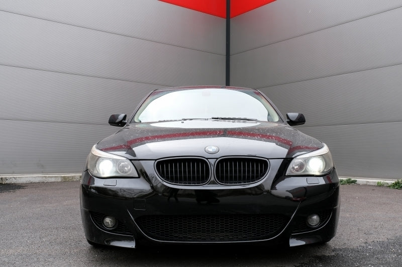 Front bumper suitable for BMW 5 Series E60 E61 (2003-2010) with side skirts