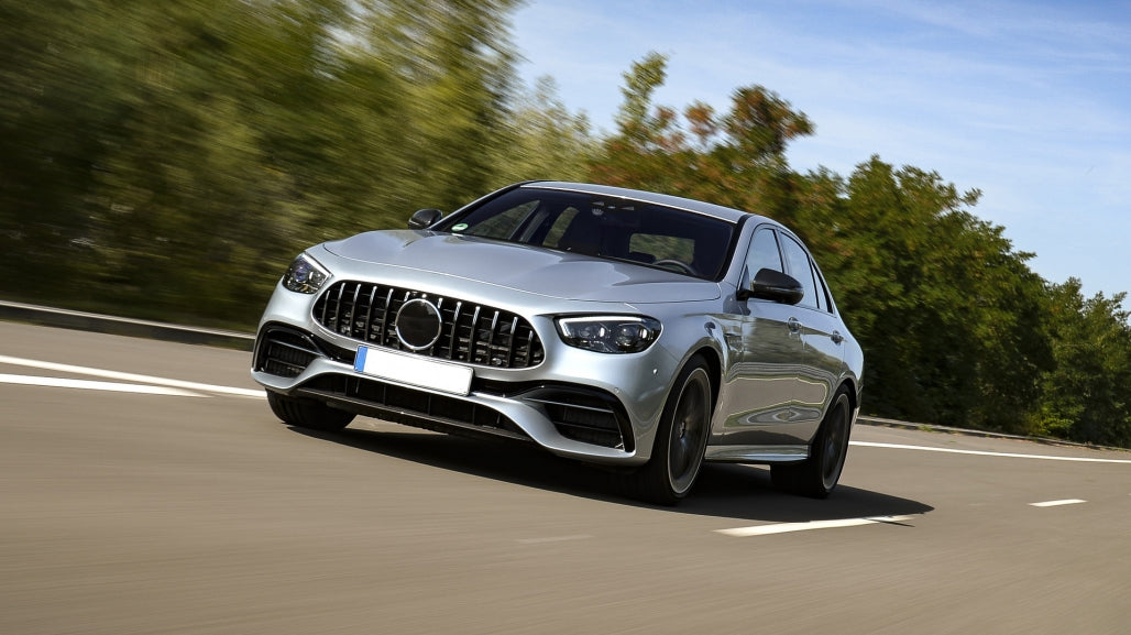 Paraurti anteriore adatto per Mercedes Classe E W213 S213 C238 A238 Facelift (dal 2020 in poi) E63 Design