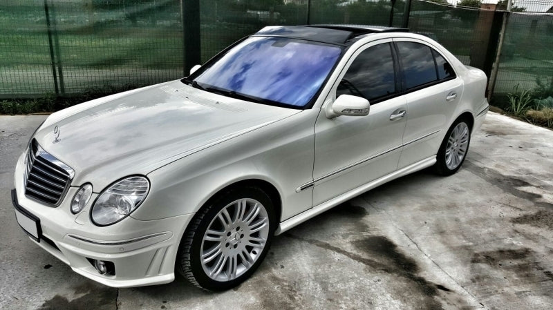 Paraurti anteriore adatto per Mercedes W211 Classe E (2002-2009) e griglia