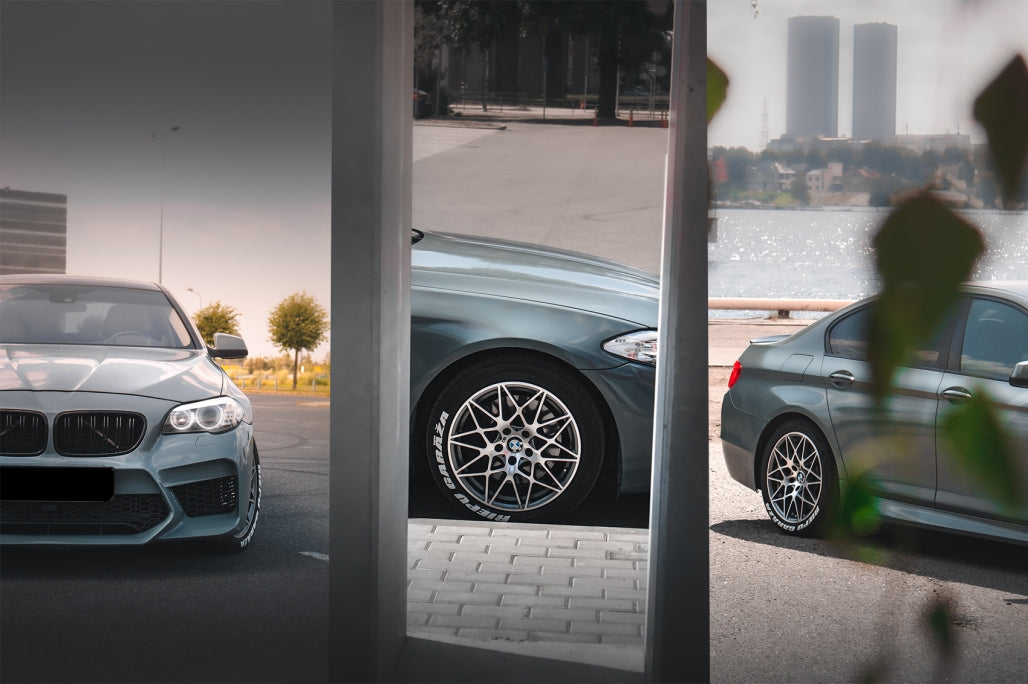 Paraurti anteriore con griglie centrali adatto per BMW Serie 5 F10 F11 2011-2017