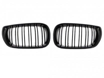 Paraurti anteriore con griglie centrali adatto per BMW E46 (1998-2004)