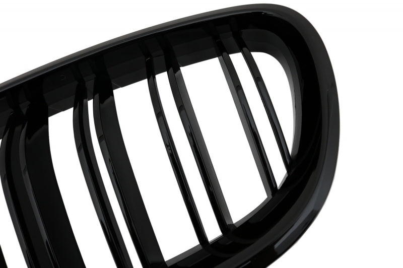 Paraurti anteriore con griglie centrali adatto per BMW Serie 5 F10 F11 2011-2017