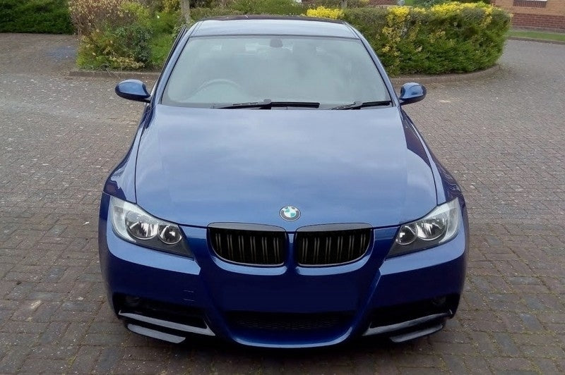 Paraurti anteriore con griglie adatto per BMW Serie 3 E90 E91 2004-2008
